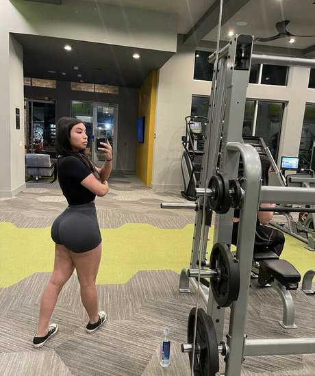 Naken läckt OnlyFans-bild av Diamondee1