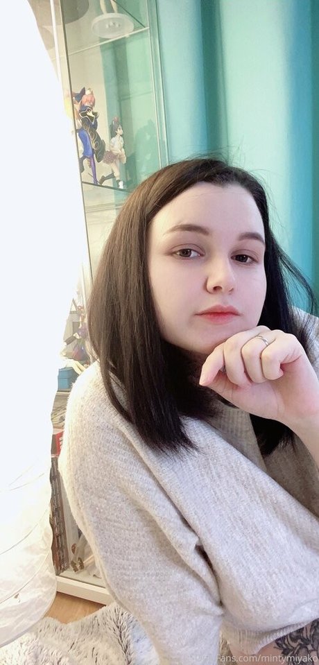 Nahá fotka uniklých OnlyFans od Mintymiyako