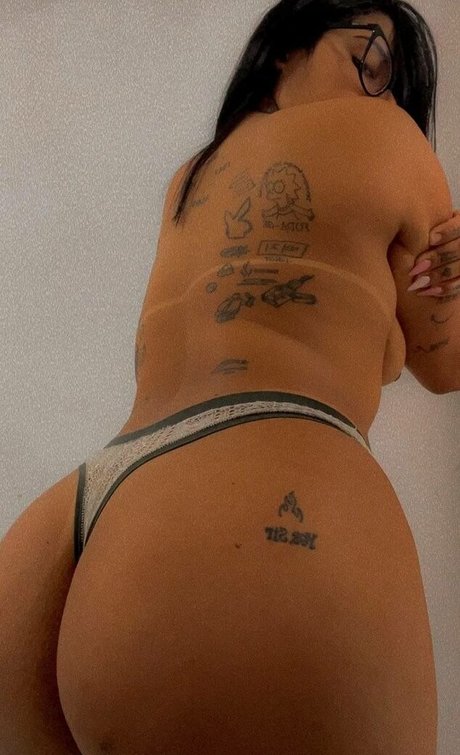 Nahá fotka uniklých OnlyFans od Privacydix