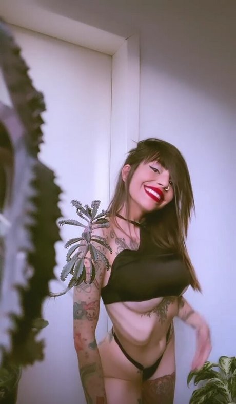 Foto nua vazada do OnlyFans de Lellycristie