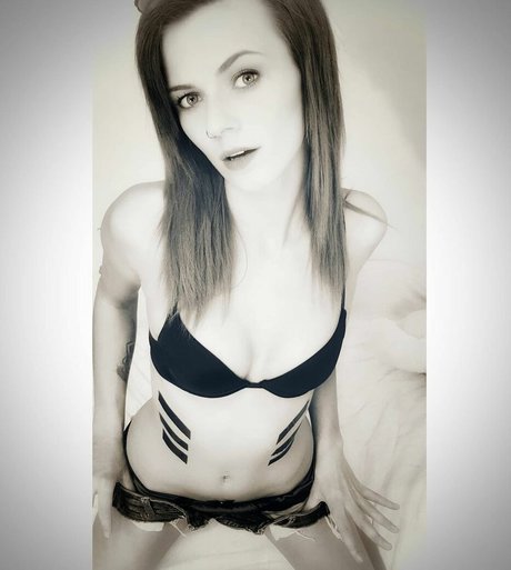 Photo nue de fuite OnlyFans de Aurorat