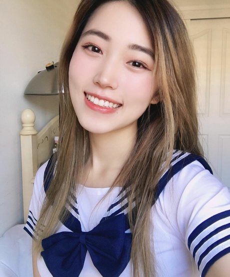 Yoojin  nude leaked OnlyFans photo