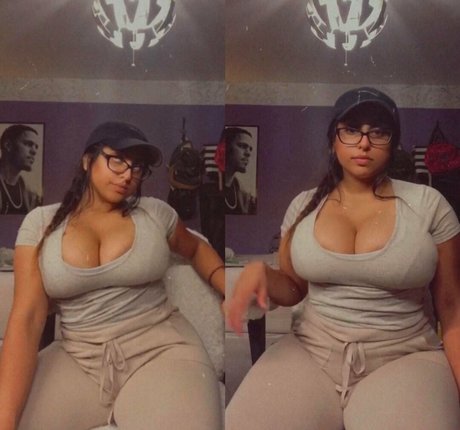 Foto nua vazada do OnlyFans de Ninathepony