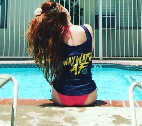 Ruth Connell