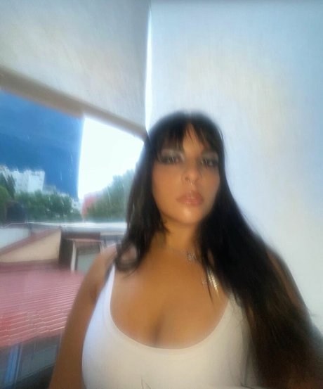 Nahá fotka uniklých OnlyFans od Mariana De Miguel