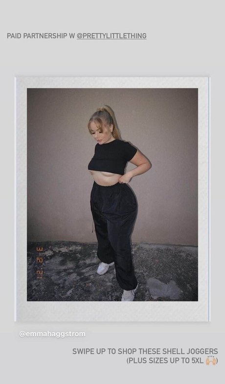 Nahá fotka uniklých OnlyFans od Emmahaggstrom
