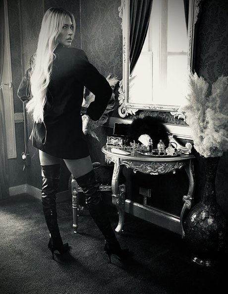 Kelly Kelly