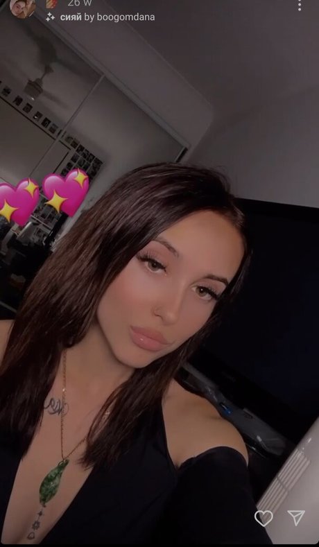 Officialkaylajayyne