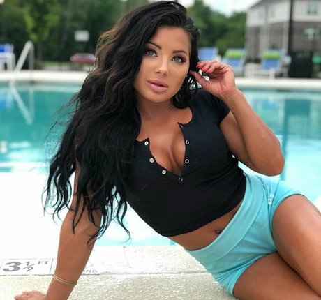 Leah Jaymes