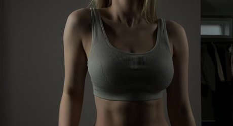 Nagie wyciekłe zdjęcie OnlyFans od Nerushimav Lera