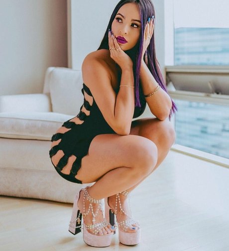 Karla Bustillos