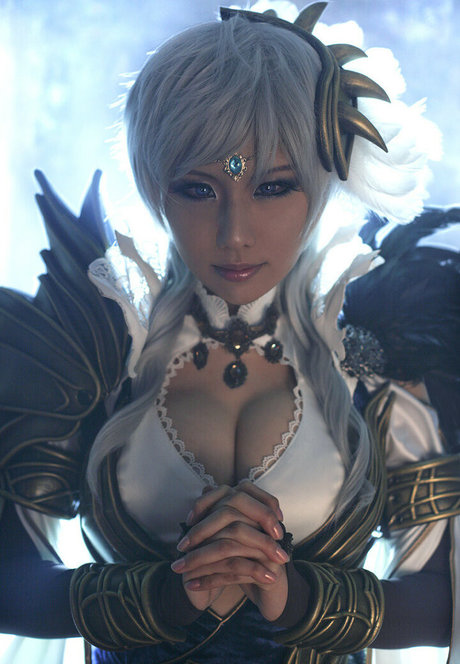 Spiral Cats Cosplay