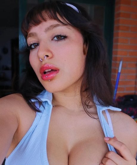 Foto di nudo di fuga di OnlyFans di Bbybluh