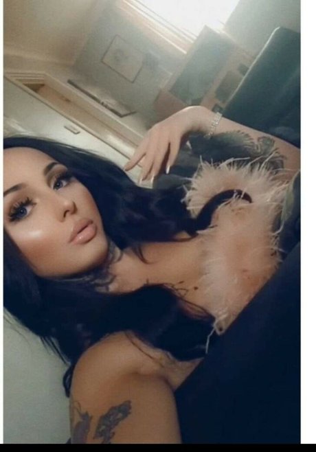 Nahá fotka uniklých OnlyFans od Camiemarie