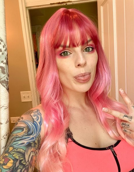 Vickipsythemoore