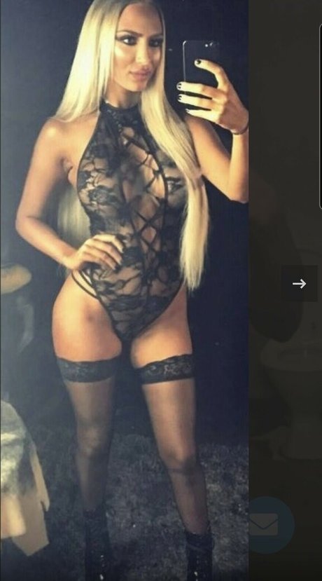 Naken läckt OnlyFans-bild av Blondedoll