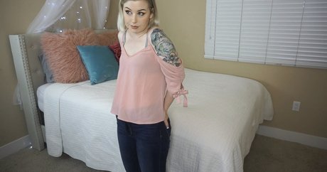 Alasti lekkinud OnlyFans-i pilt Mystie Mae