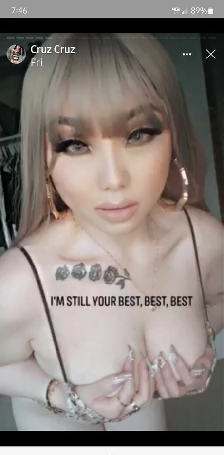 Nacktes geleaktes OnlyFans-Foto von Cruz Cruz
