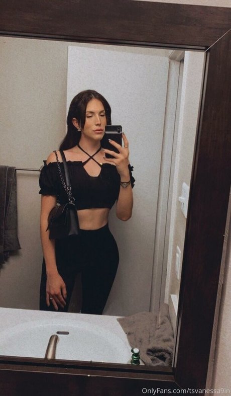 Vanessa9in