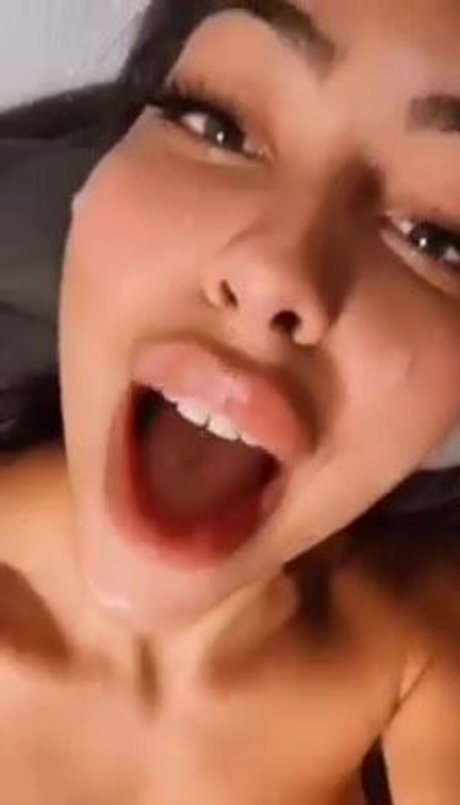 Photo nue de fuite OnlyFans de Missrealfake