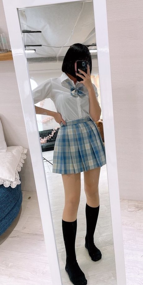 Foto di nudo di fuga di OnlyFans di Madoka Natsume