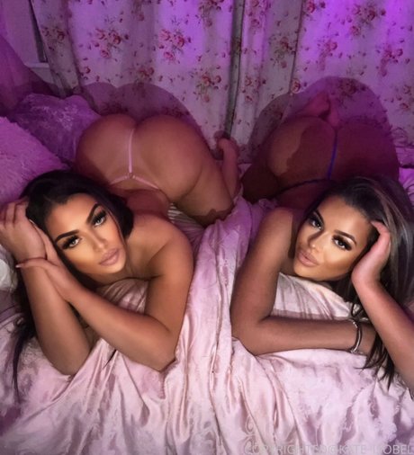 Alaston vuotanut OnlyFans-kuva Kate Isobel