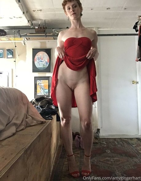 Nagie wyciekłe zdjęcie OnlyFans od Amygingerhart