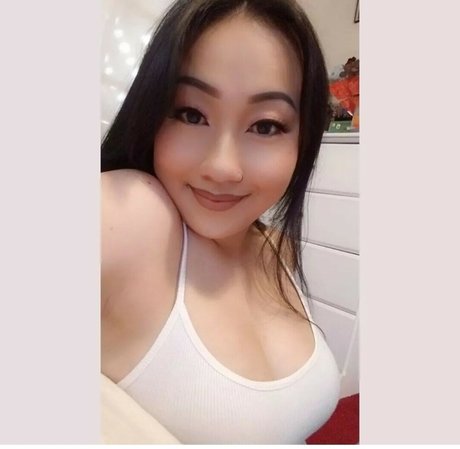 Alasti lekkinud OnlyFans-i pilt Omgwtfpaa