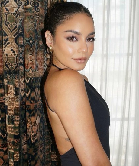 Naakte gelekte OnlyFans-foto van Vanessa Hudgens