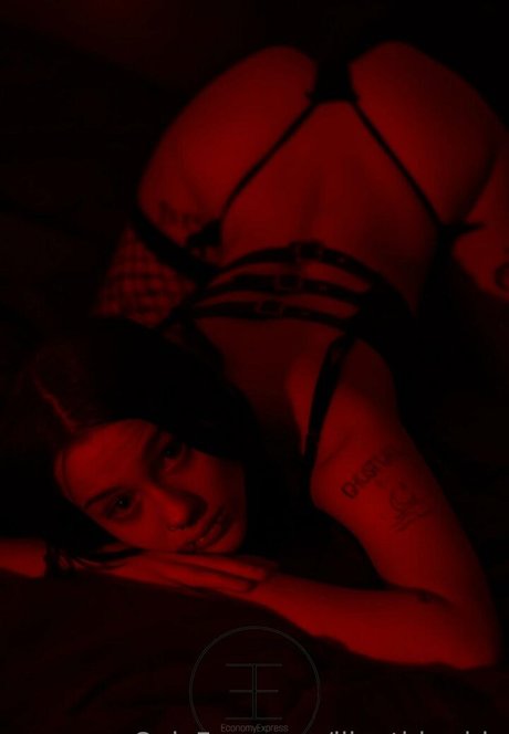 Lilgothbarbie OnlyFans 유출 누드 사진