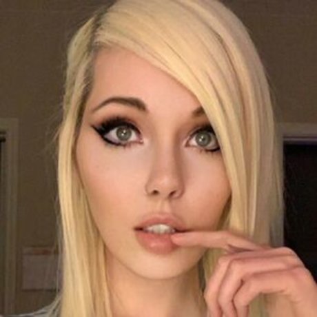 Alasti lekkinud OnlyFans-i pilt Loraveee
