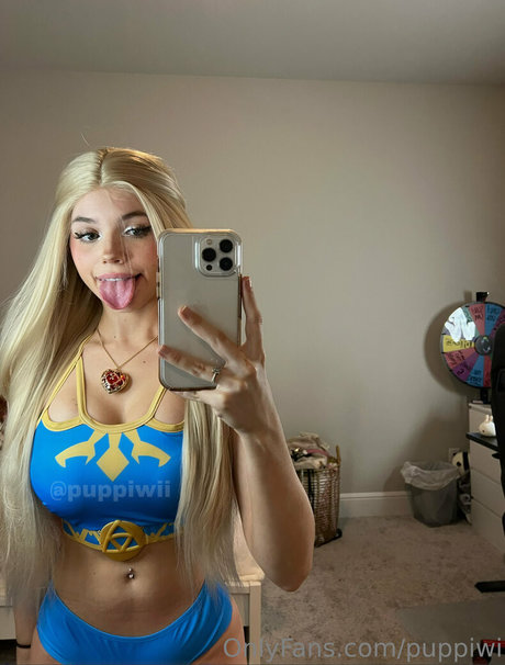 Nahá fotka uniklých OnlyFans od Puppiwi