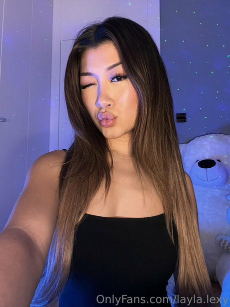 Layla Lexy OnlyFansリークヌード写真