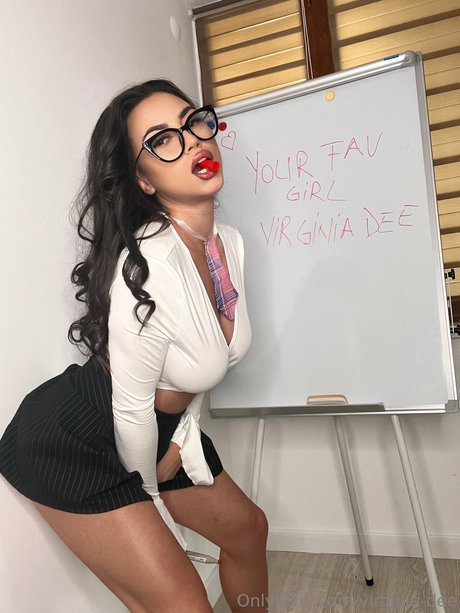 Heidii Lee  nude leaked OnlyFans photo