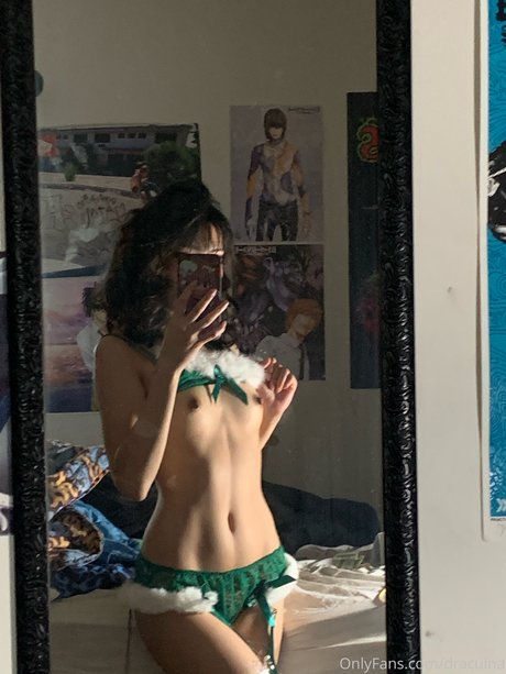 Nahá fotka uniklých OnlyFans od Lina