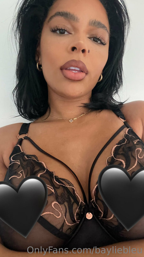 Nacktes geleaktes OnlyFans-Foto von Bayliebleu