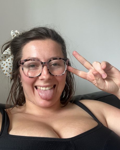 Photo nue de fuite OnlyFans de Bel Larcombe