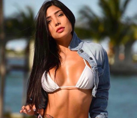 Laura Van