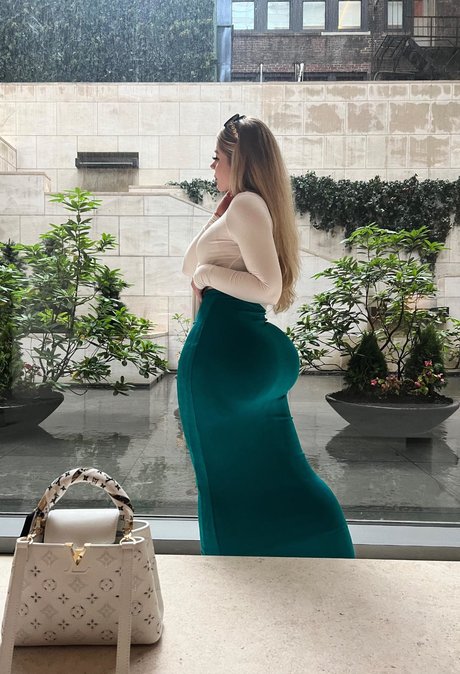 Обнаженная фотография утечки OnlyFans от Lindsay Capuano