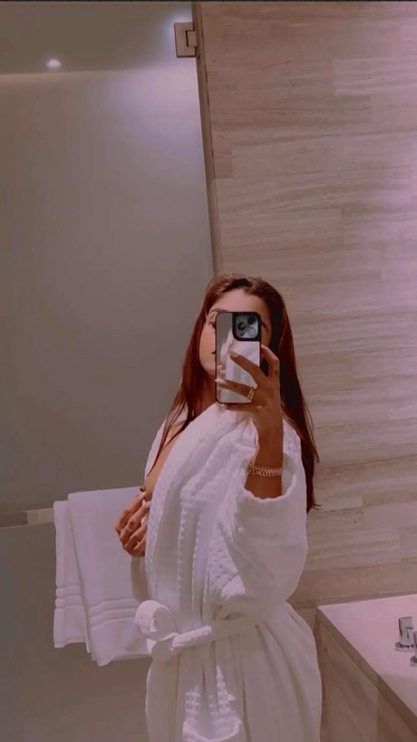 Nagie wyciekłe zdjęcie OnlyFans od Simi Das