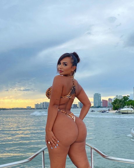 Camila Bernal