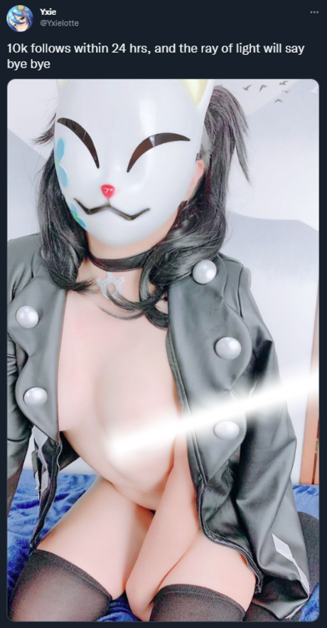 Nahá fotka uniklých OnlyFans od Yaxie Lotte
