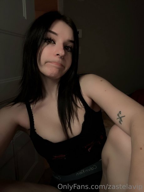 Foto desnuda filtrada de OnlyFans de Zasterini Zastela