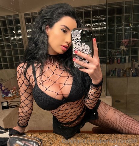 Paris Dylan