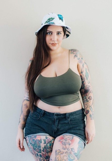 Foto nua vazada do OnlyFans de Nikki Hunter