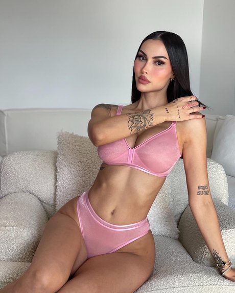 Annelese Milton OnlyFansリークヌード写真