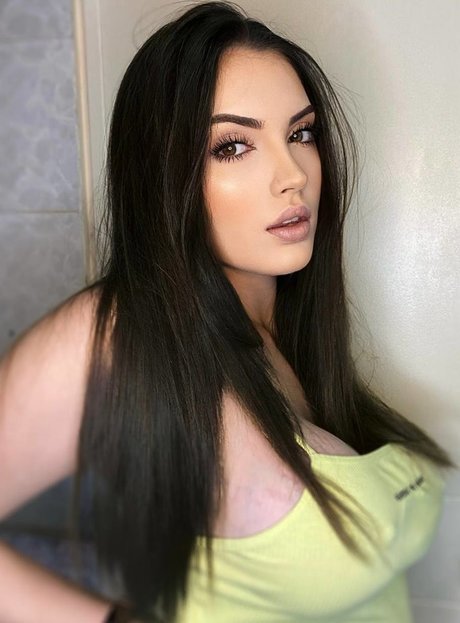 Isabella Rivas