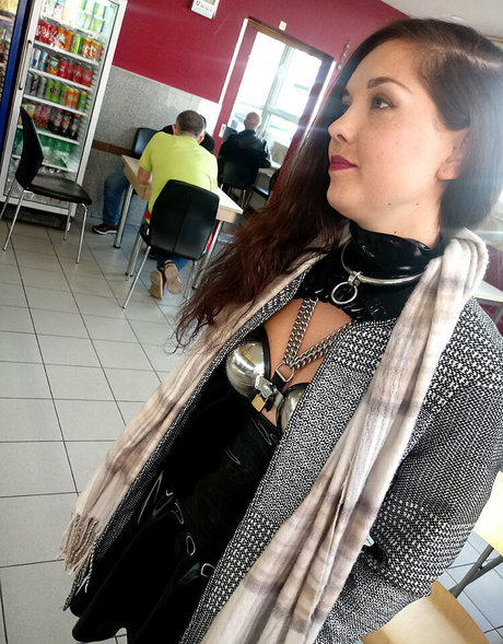 Naken lekkede OnlyFans-bilde av Sophie Elodie