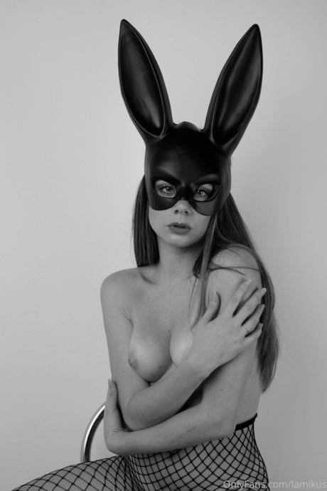 Photo nue de fuite OnlyFans de Laura Mikus