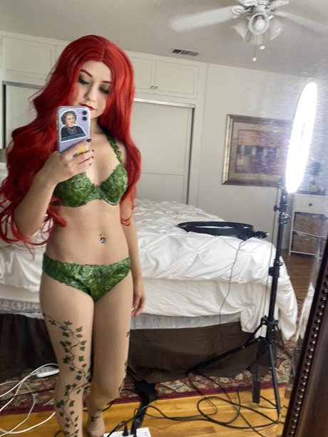 Daniella Claire